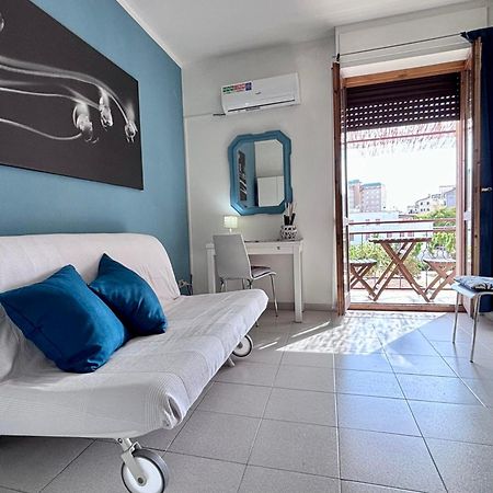 Blue Apartment, Alghero, Near Beaches מראה חיצוני תמונה